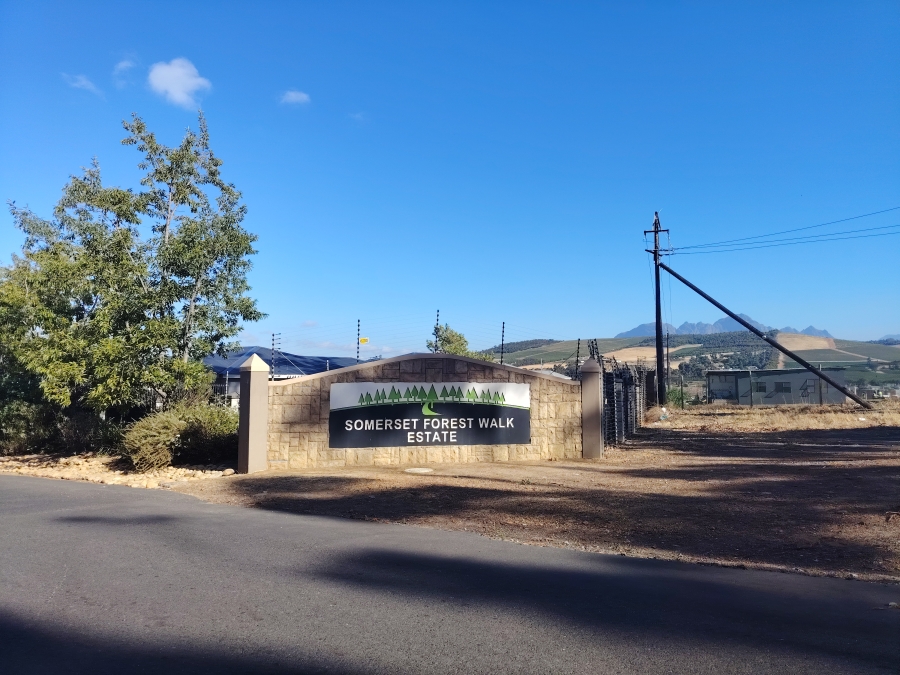 To Let 2 Bedroom Property for Rent in Sir Lowrys Pass Village Western Cape